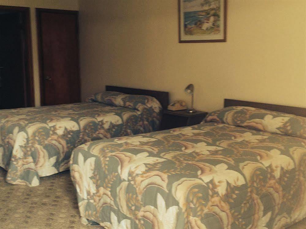 بيبودي Plaza Inn المظهر الخارجي الصورة